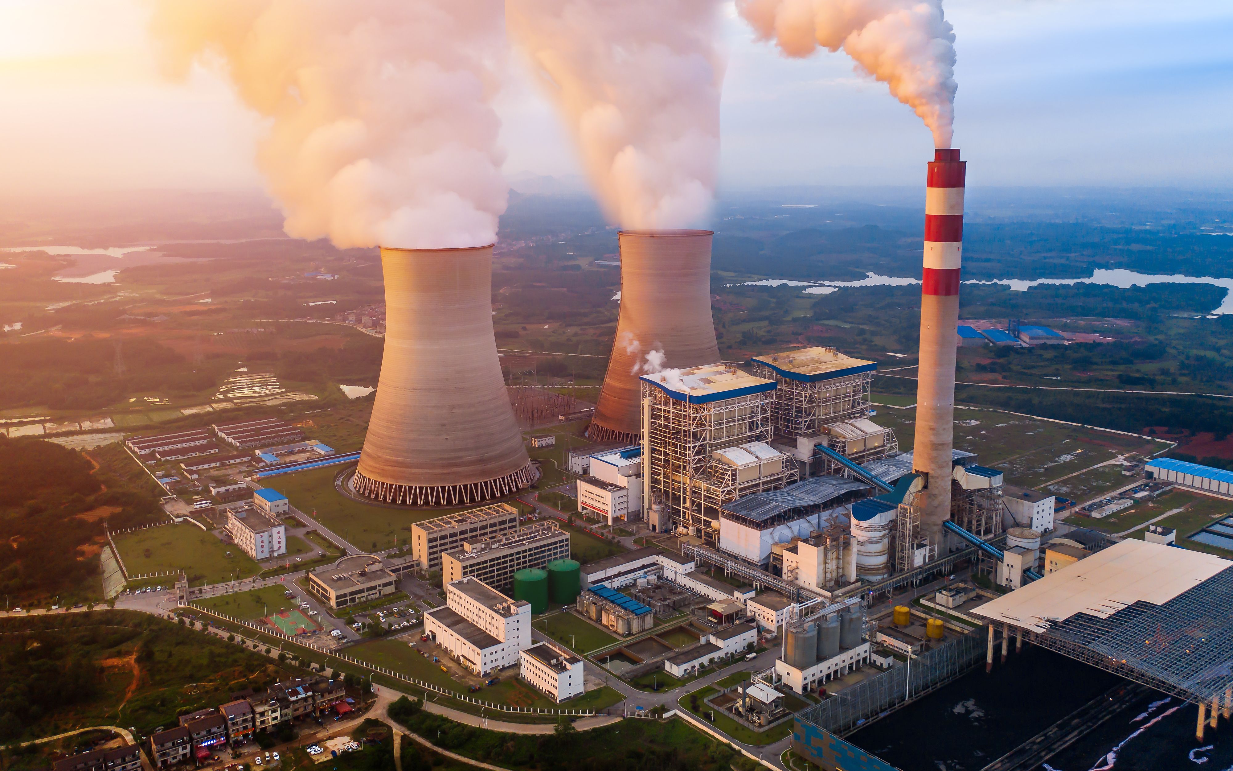 A coal-fired power station. Credit: Adobe Stock / 安琦 王